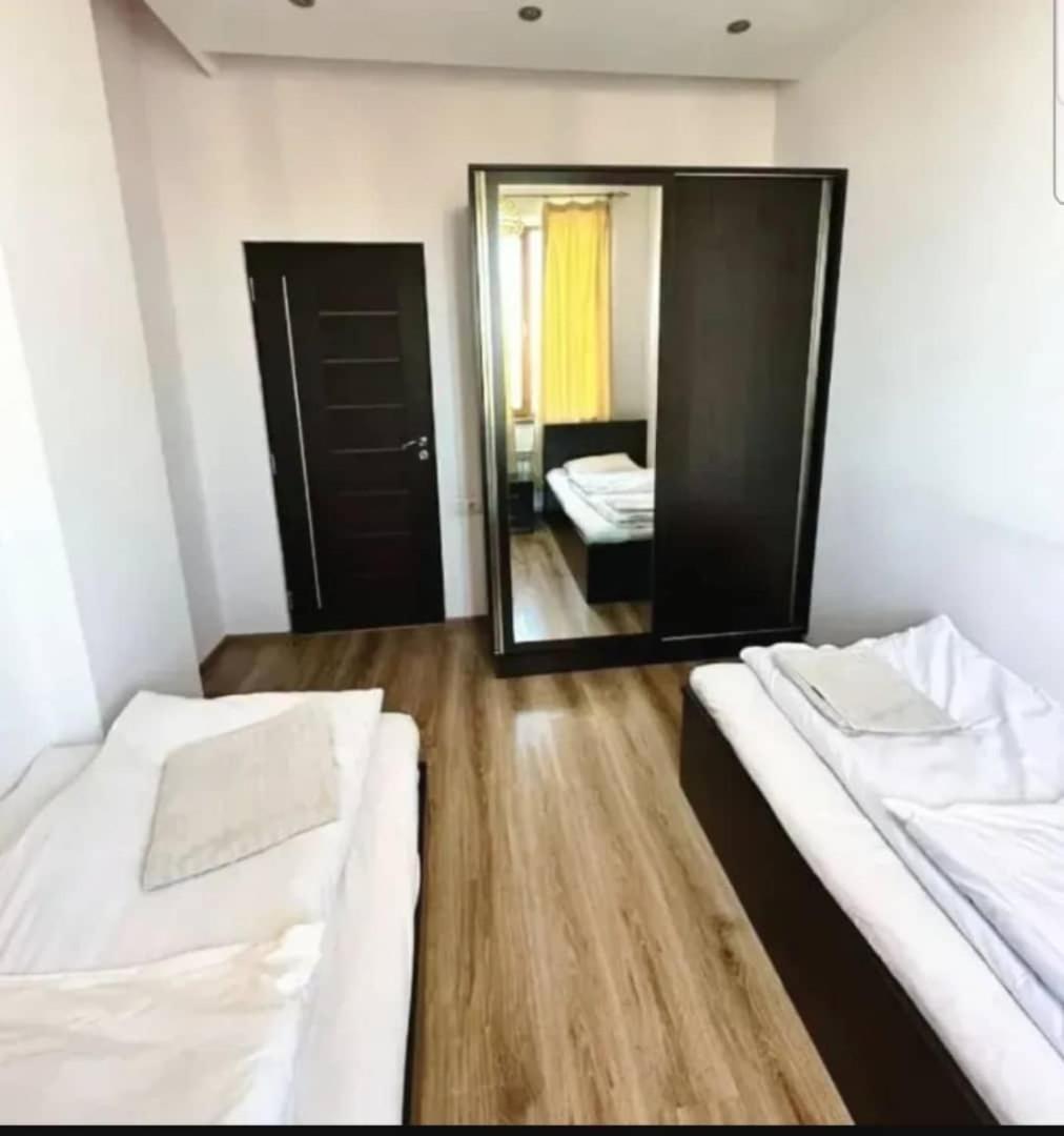 Elite Apartments Erevan Esterno foto